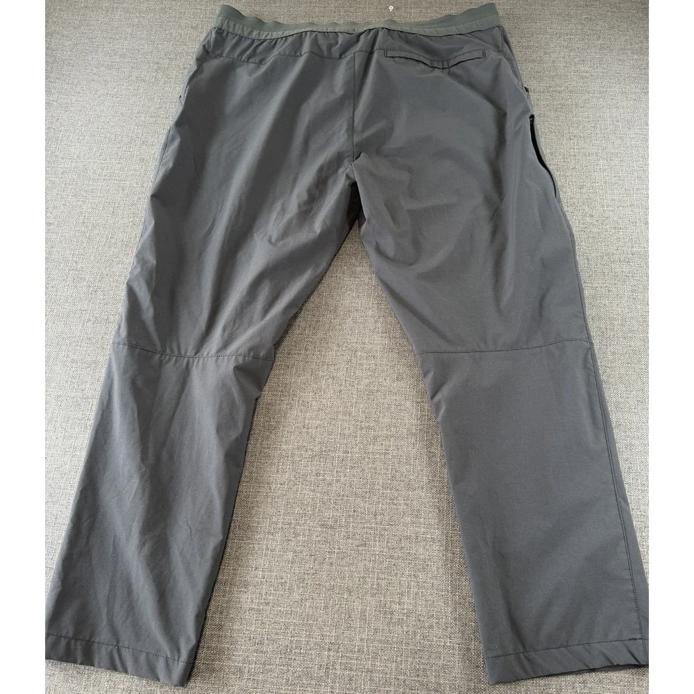 The North Face Men's Hiking Pants Gray 42x30 Short Outdoor Lightweight Nylon